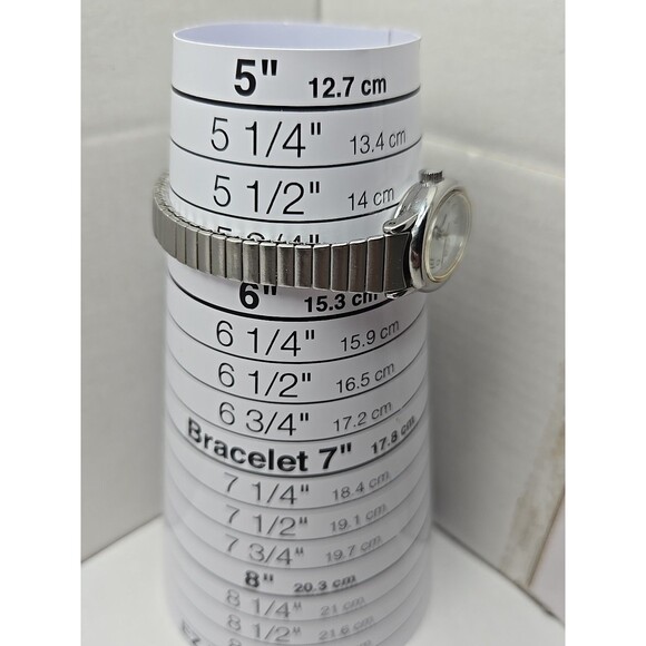 Timex Cavatina Silver Tone Oval Womens Quartz Watch Stretch Band New Battery - Picture 9 of 13